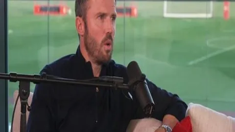 恩比德美国队表现抢眼 或暗示奥运后伤情风险