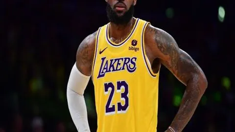 曼联今夏计划放走10人，力寻边路强援与备用守门员